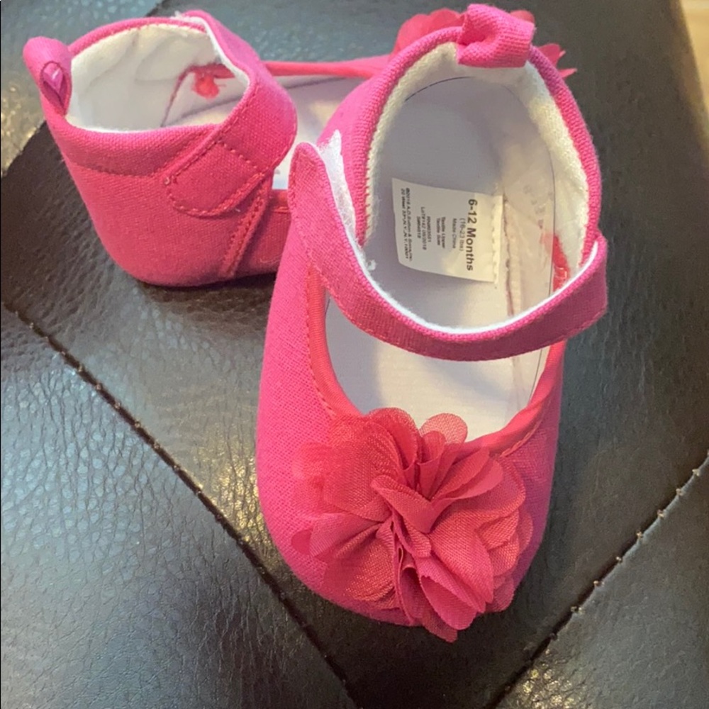 Baby shoe size 6-12 months